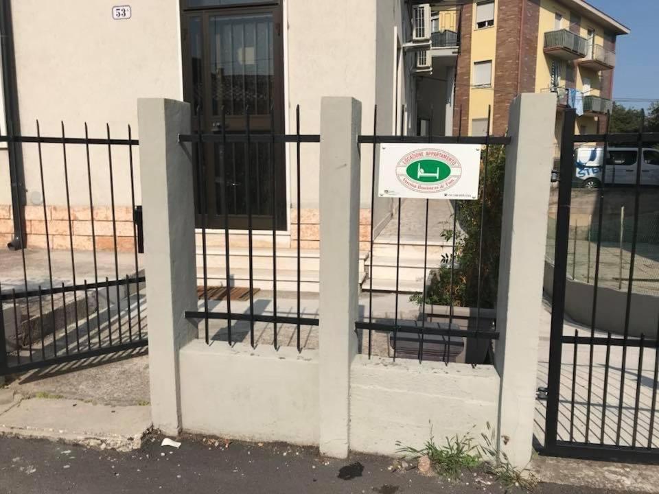 Appartamento Affitti Brevi Verona Colors/G.B. Rossi Friendly Exterior foto